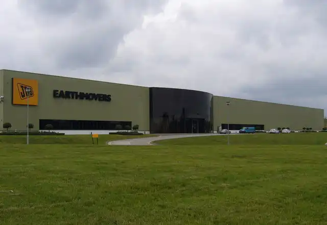 img-responsive Fabryka JCB budynek zdjęcie